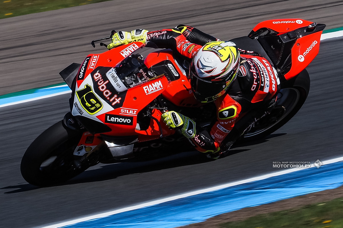 Альваро Баутиста, Aruba.it Racing Ducati Альваро Баутиста, Aruba.it Racing Ducati