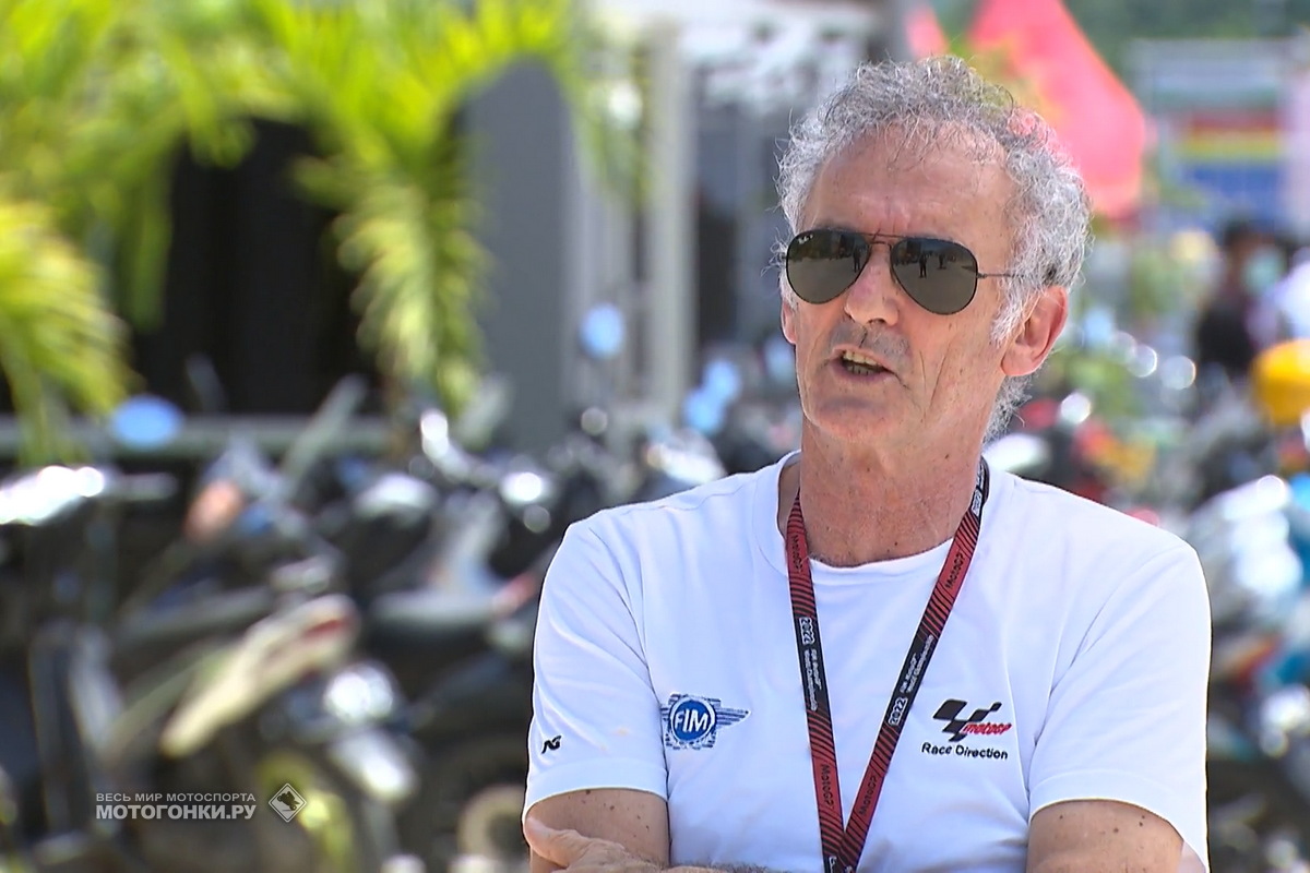 Франко Унчини, офицер FIM по безопасности трасс MotoGP Франко Унчини, офицер FIM по безопасности трасс MotoGP