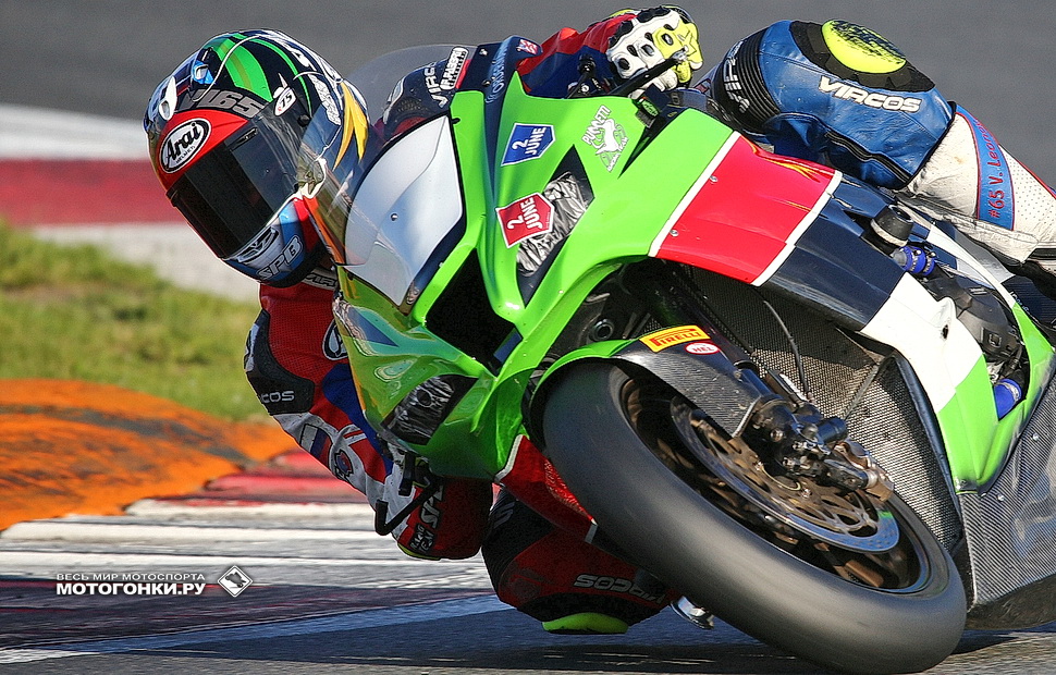 Владимир Леонов на Kawasaki ZX-10RR Владимир Леонов на Kawasaki ZX-10RR