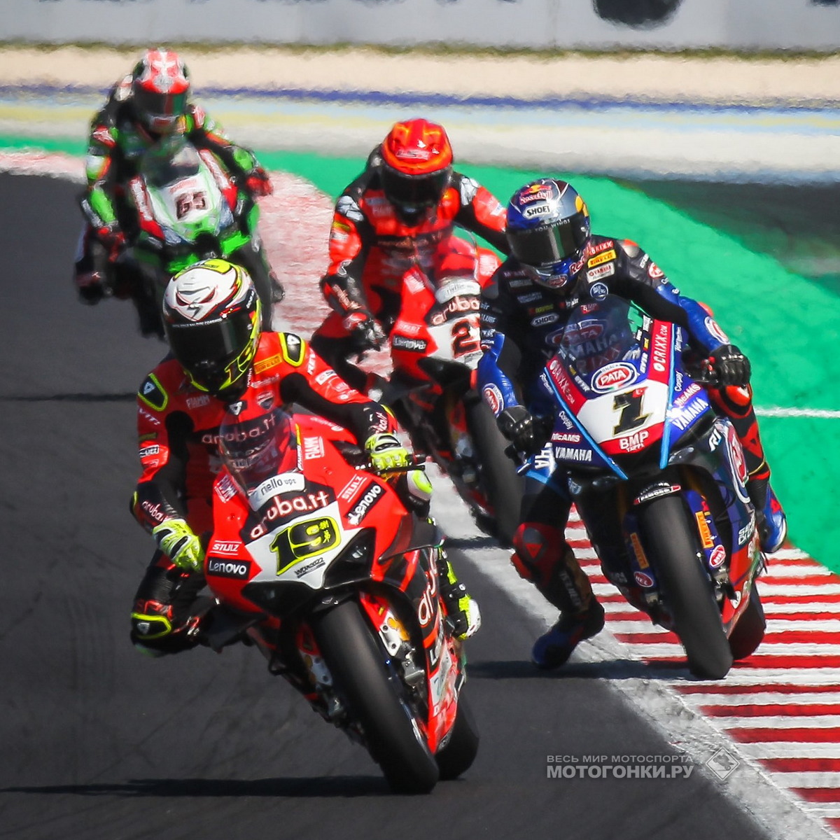 Альваро Баутиста выиграл обе гонки WorldSBK в Мизано для Ducati Альваро Баутиста выиграл обе гонки WorldSBK в Мизано для Ducati