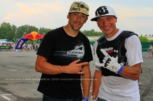 ����� �������� ���������� MOTOSHOW �� Stunt Jam 2010