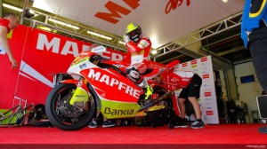 Moto2: ������ ����� �����������