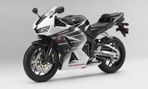 Honda CBR600RR: конец истории культового спортбайка