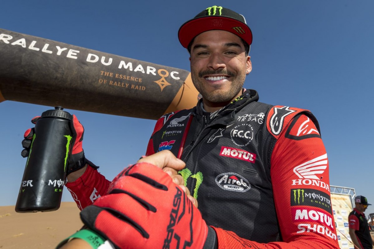 MONSTER ENERGY HONDA TEAM MONSTER ENERGY HONDA TEAM