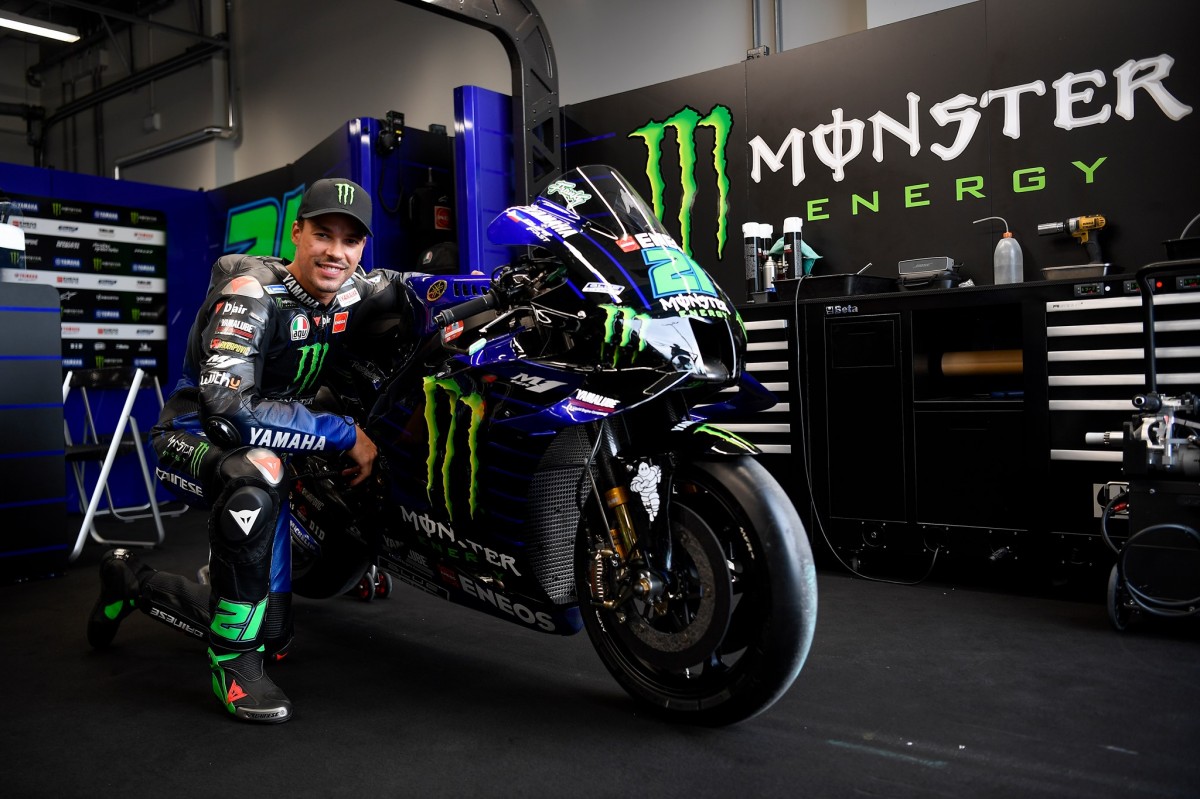 MONSTER ENERGY YAMAHA MOTOGP MONSTER ENERGY YAMAHA MOTOGP
