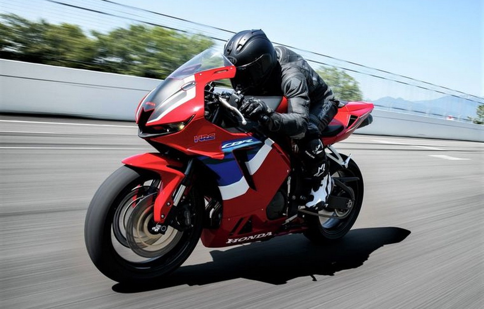 HONDA CBR600RR HONDA CBR600RR