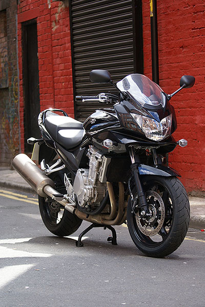Suzuki Bandit 1250S - изящный .. в чем-то