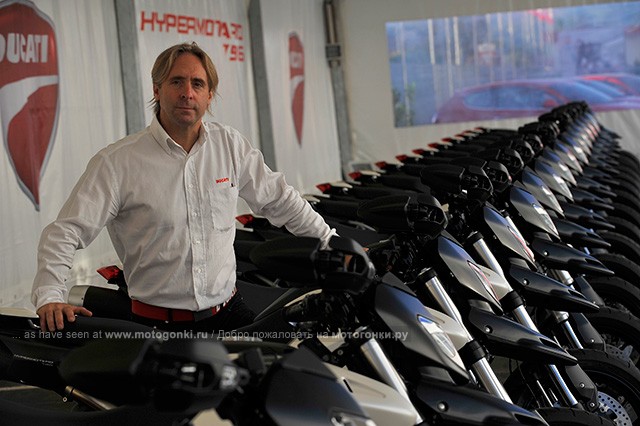 Руководитель проекта Ducati Hypermotard Девид Джеймс
