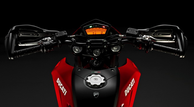 Приборная панель Ducati Hypermotard 796 (2010)