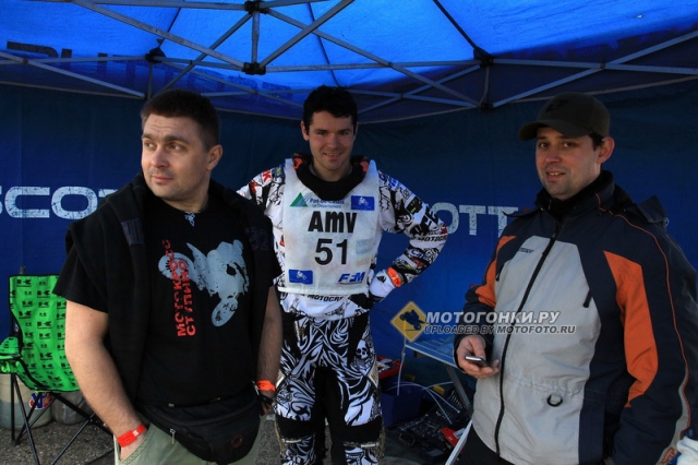 В шатре XSR-MOTO