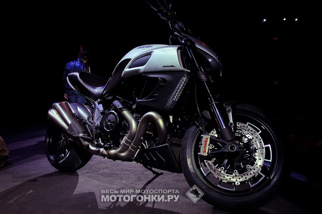 Ducati Diavel, EICMA 2010