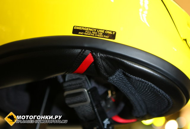 SHOEI GT-Air - новая система безопасности: как снять шлем быстро SHOEI GT-Air - новая система безопасности: как снять шлем быстро