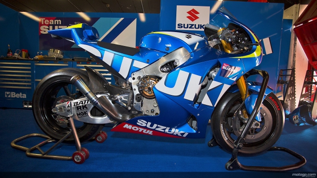 Suzuki MotoGP: 1000 куб.см. Suzuki MotoGP: 1000 куб.см.