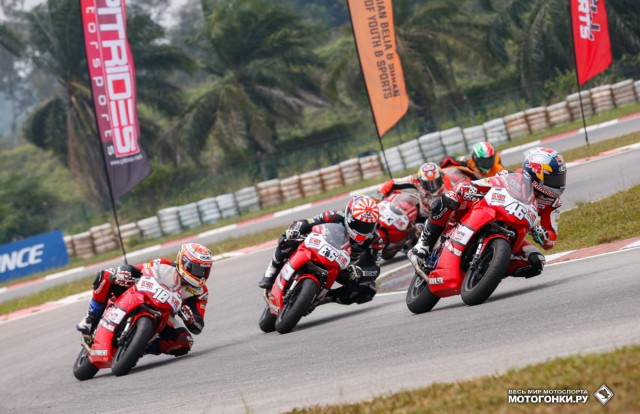MotoGP 2015 Malaysian GP 17 Round: развлечение в пользу - гонки на байках MiniGP предшествовали большой битве в Сепанге MotoGP 2015 Malaysian GP 17 Round: развлечение в пользу - гонки на байках MiniGP предшествовали большой битве в Сепанге