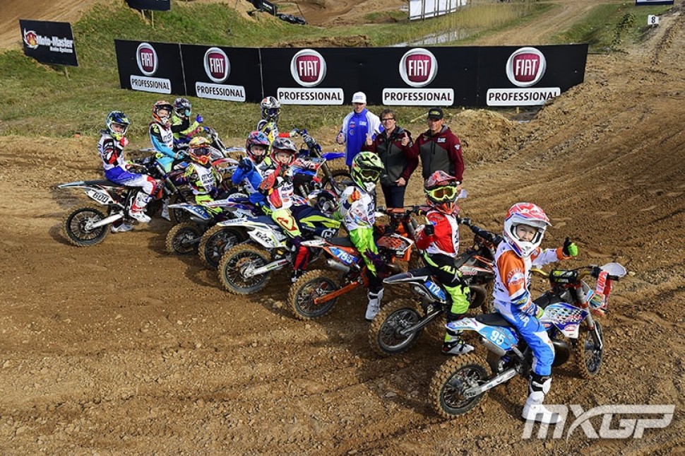 MX ACADEMY MX ACADEMY