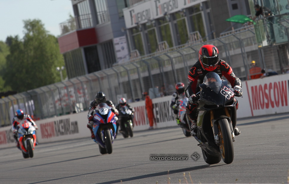 APRILIA RSV4 APRILIA RSV4