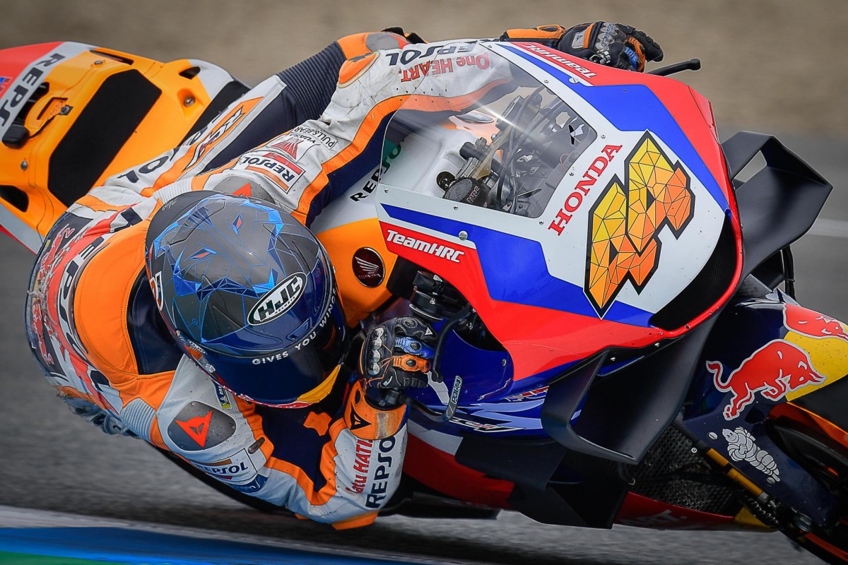 HONDA RC213V HONDA RC213V