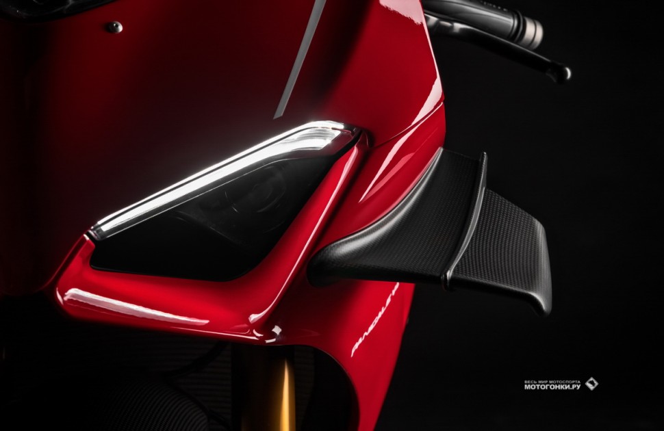 DUCATI PANIGALE V4R DUCATI PANIGALE V4R