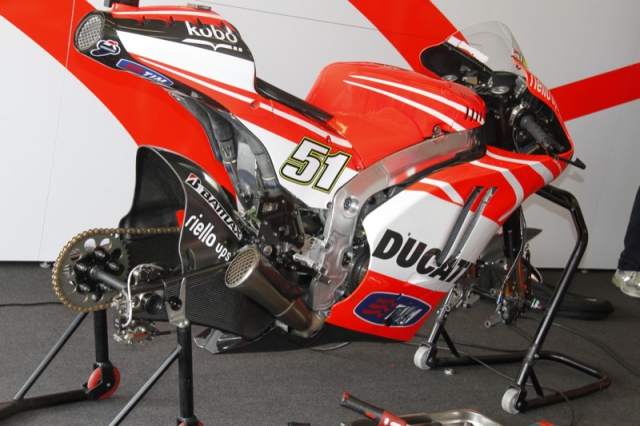 Ducati Desmosedici GP13 / Миккеле Пирро, Jerez de la Frontera Ducati Desmosedici GP13 / Миккеле Пирро, Jerez de la Frontera