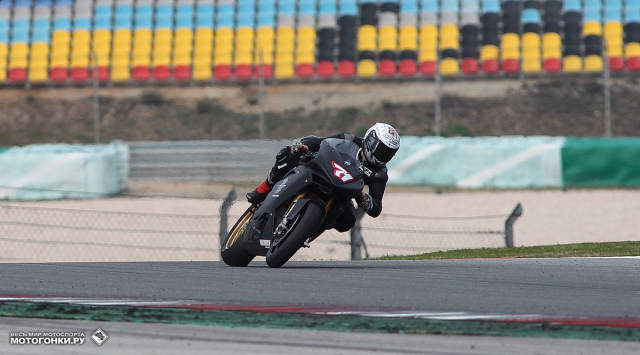 MV Agusta Reparto Yakhnich Motorsport в WSBK - на MV Agusta F4RR - Клаудио Корти MV Agusta Reparto Yakhnich Motorsport в WSBK - на MV Agusta F4RR - Клаудио Корти