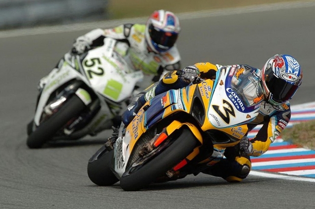 Битва с Тозландом продолжилась и после 2007 года, когда Бьяджи уже пришел в Aprilia, а Джеймс - в Yamaha Racing