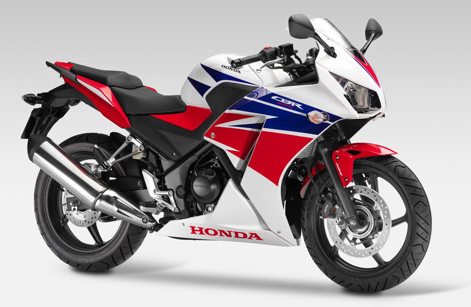 Honda CBR300R (2016) - 389000 руб. Honda CBR300R (2016) - 389000 руб.
