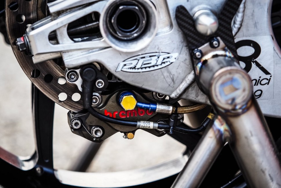 Aprilia RSV4 RF SBK команды Milwaukee Aprilia на продажу Aprilia RSV4 RF SBK команды Milwaukee Aprilia на продажу
