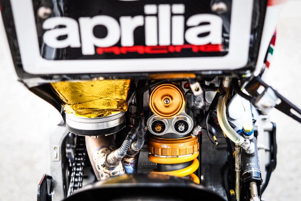 Aprilia RSV4 RF SBK команды Milwaukee Aprilia на продажу Aprilia RSV4 RF SBK команды Milwaukee Aprilia на продажу