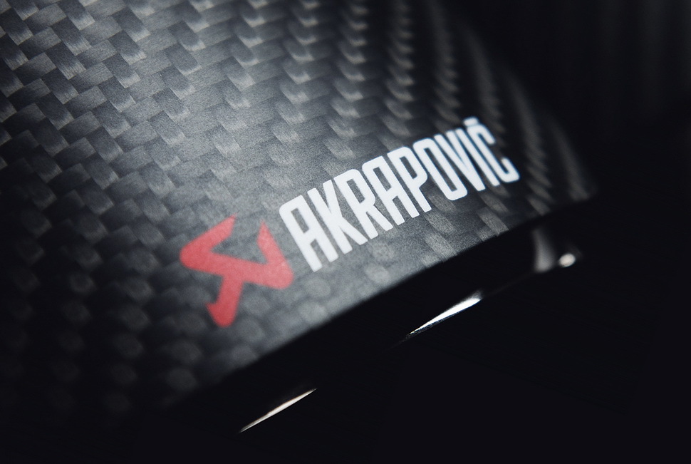 AKRAPOVIC AKRAPOVIC