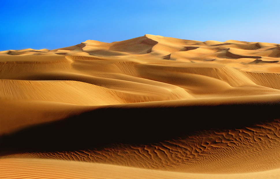 Классические дюнные пустыни на востоке и северо-востоке