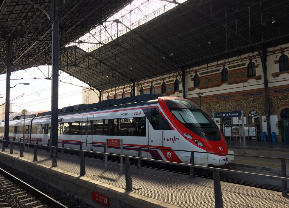 В Херес на поезде - из Мадрида или Валенсии
