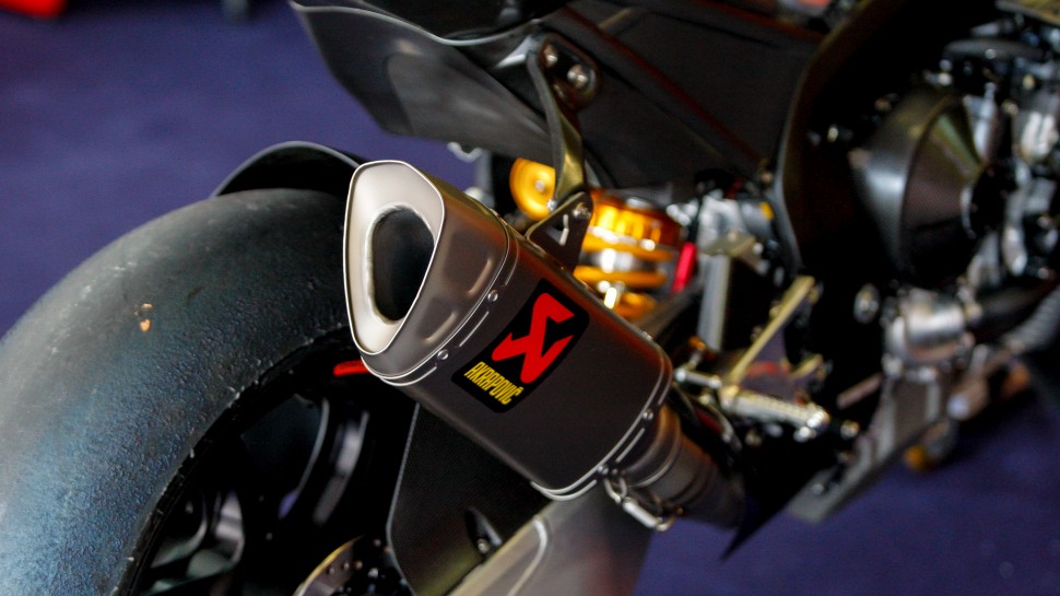Детали нового Honda CBR1000RR-R Fireblade заводской команды Team HRC