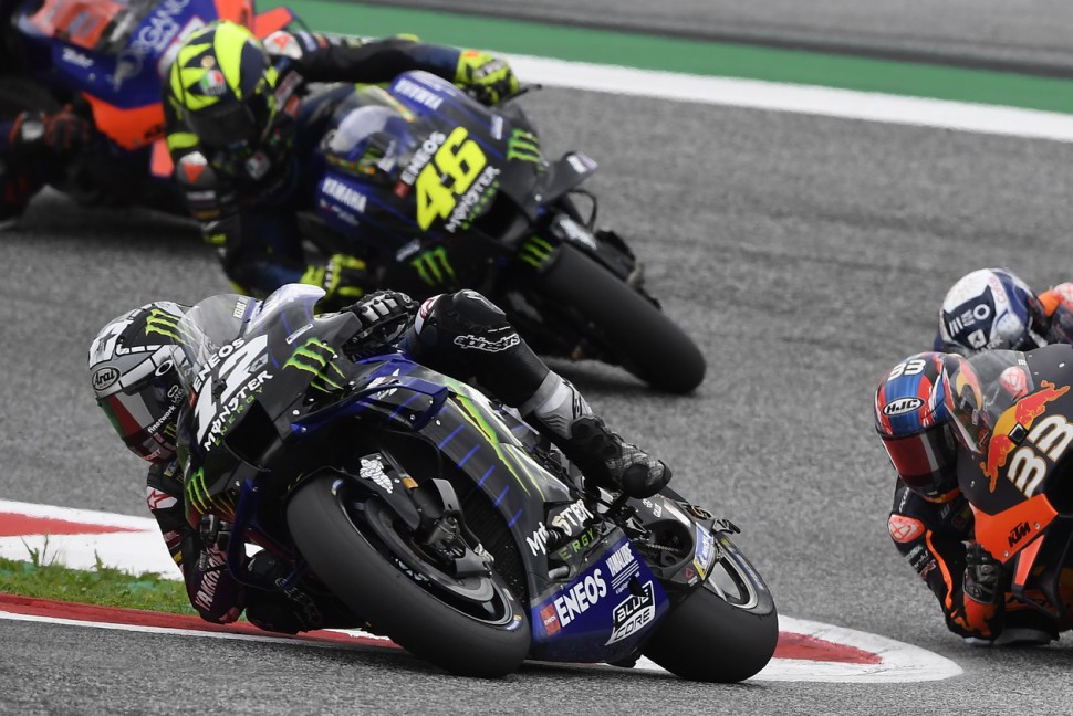 Виньялес и Росси - оба пилота Monster Energy Yamaha MotoGP выехали на старт Гран-При Штирии со стандартными тормозами