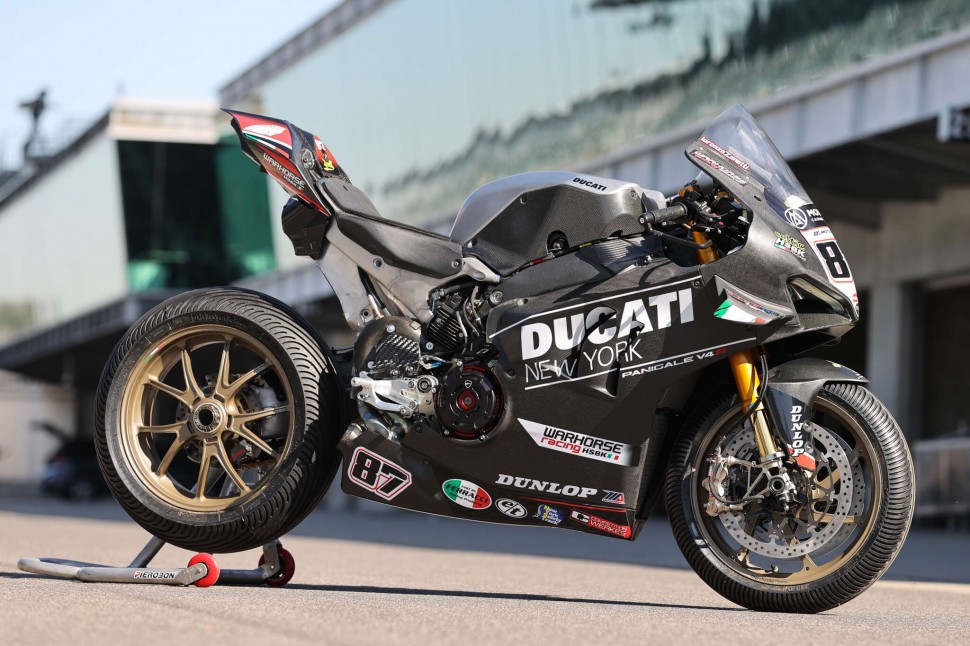 Full factory Ducati Panigale V4 R представлен накануне этапа MotoAmerica в Индиане