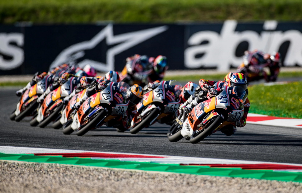 Гран-При Европы, Ricarod Tormo Circuit - Red Bull MotoGP Rookies Cup, 1 гонка