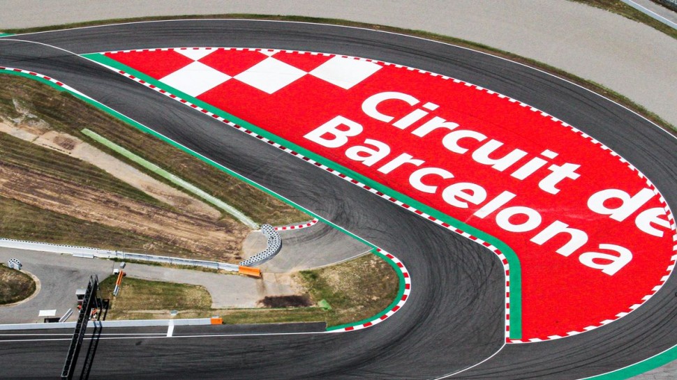10-й поворот Circuit de Barcelona-Catalunya до сего момента