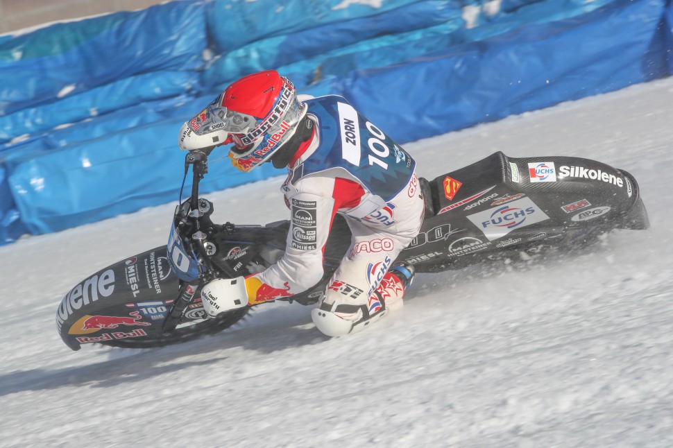 Франц Цорн, Австрия - сильнейший из европейцев в первый день FIM Ice Speedway Gladiators 2021