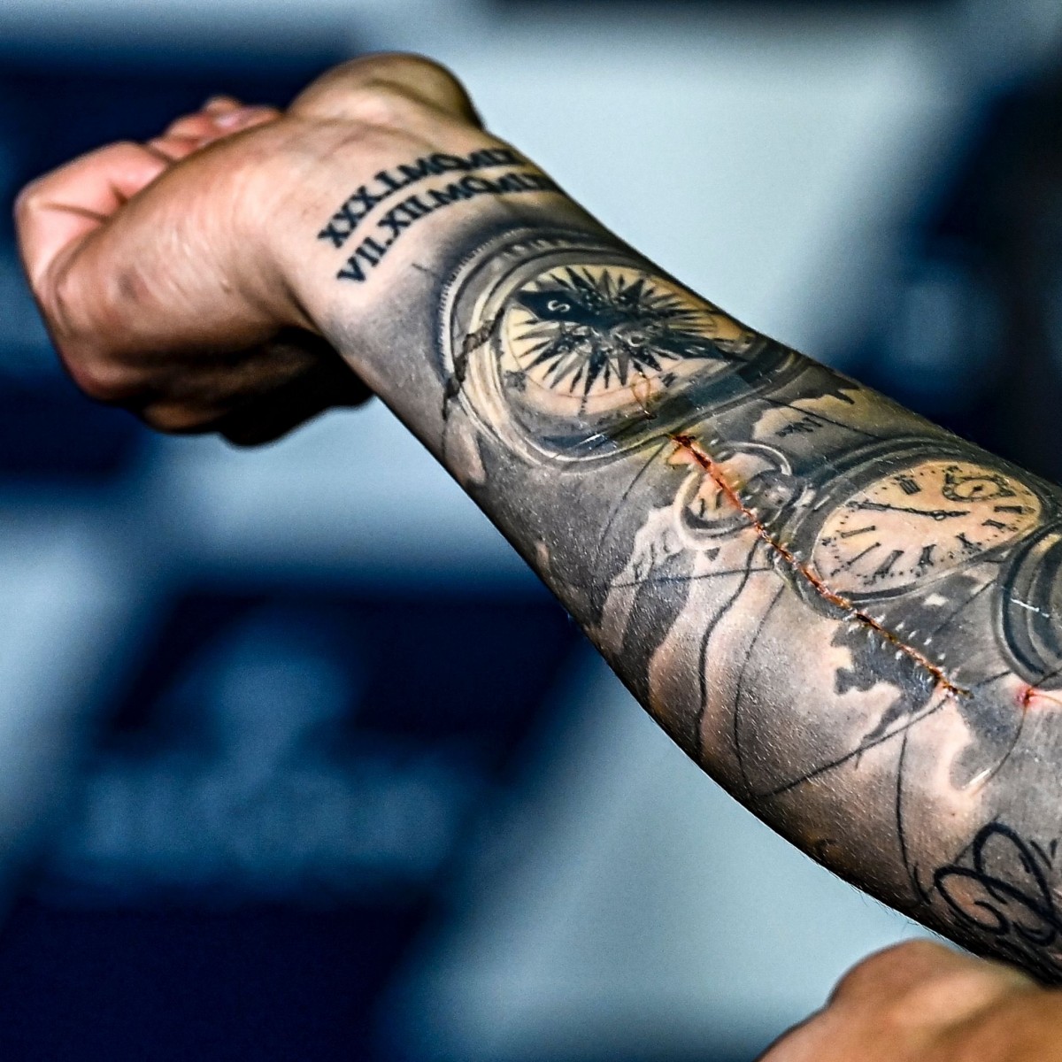 Фабио Куартараро показал свой шрам: новое тату