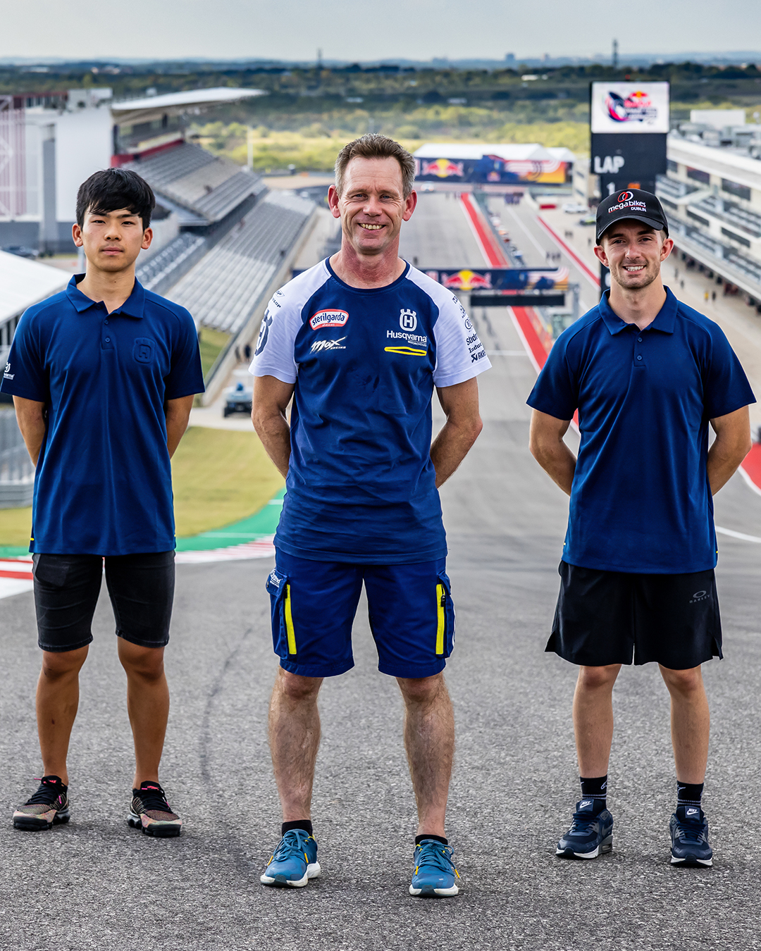 Новый состав Max Racing Team при поддержке завода Husqvarna: Аюми Сасаки и Джон Макфи Новый состав Max Racing Team при поддержке завода Husqvarna: Аюми Сасаки и Джон Макфи