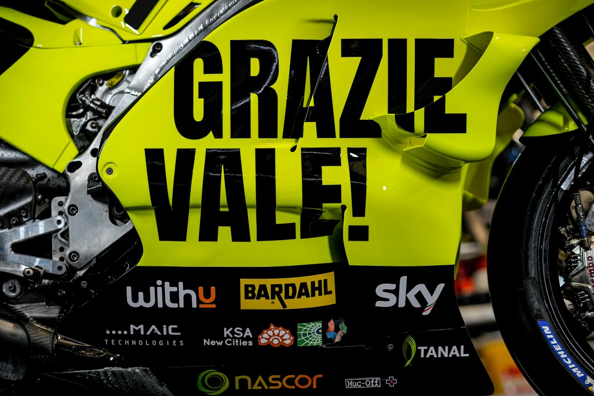 Sky Racing Team VR46 в особых цветах Grazie Vale! Sky Racing Team VR46 в особых цветах Grazie Vale!