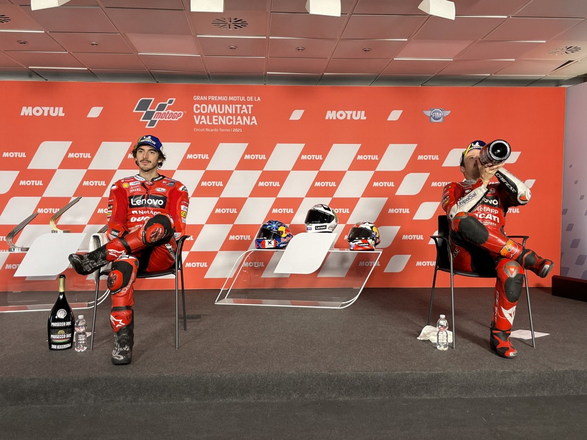 Баньяя и Миллер провели пресс-конференцию Гран-При Валенсии без Мартина