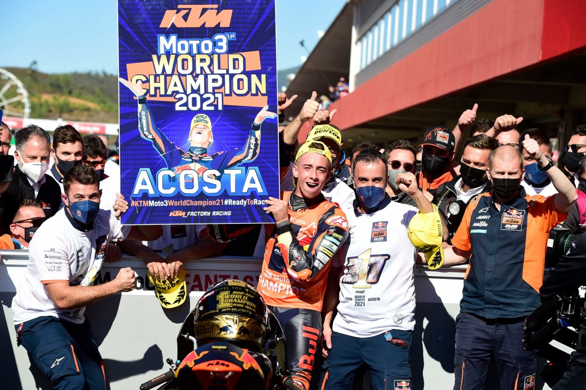 Педро Акоста стал чемпионом мира Moto3 досрочно, после Гран-При Альгарве (в Португалии)
