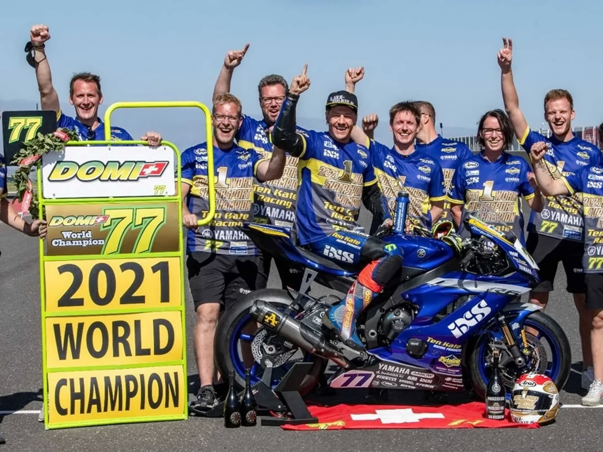 Доминик Эгертер принеc Ten Kate Yamaha победу в чемпионате мира World Supersport 2021