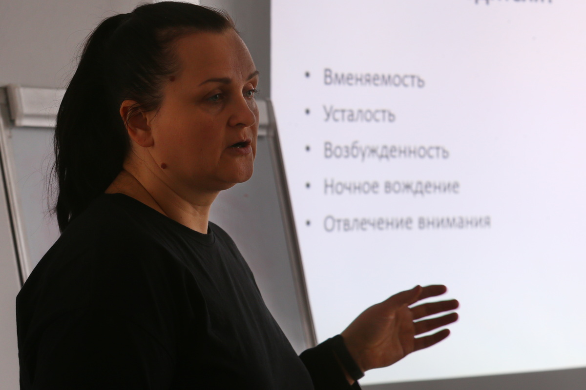 Лектор Татьяна Коростылева совместно с мотошколой Multimotor, адаптировали семинар для России