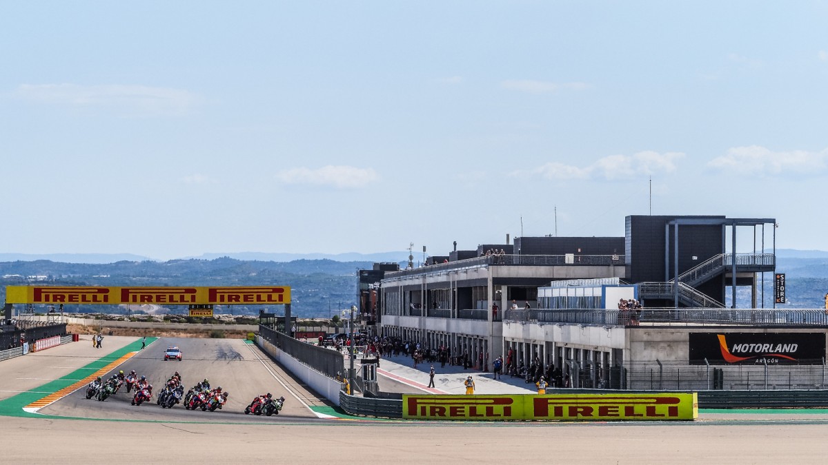 Старт гонки World Superbike, Motorland Aragon