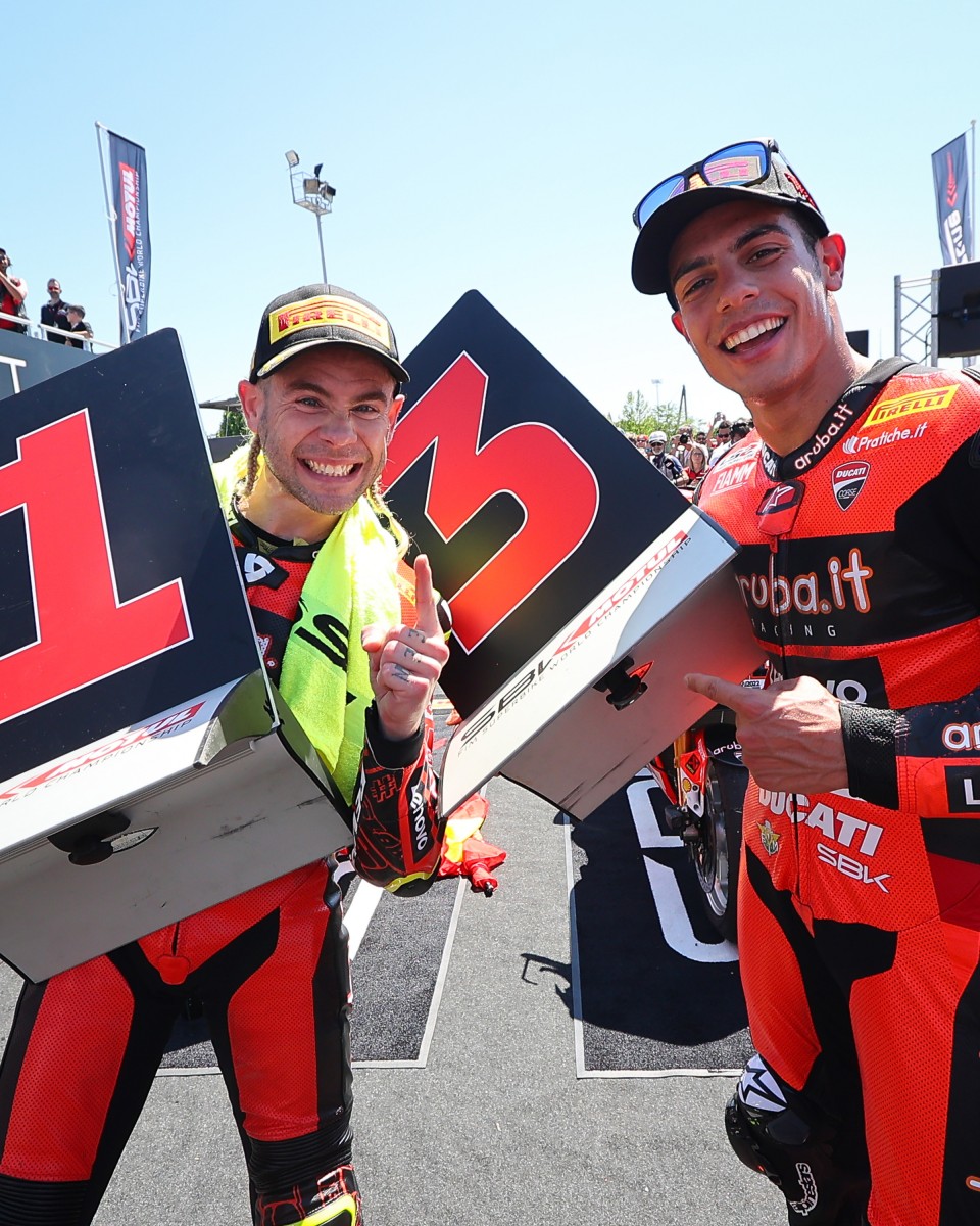 Ducati взяли подиумный дубль в субботней гонке WSBK в Мизано Ducati взяли подиумный дубль в субботней гонке WSBK в Мизано