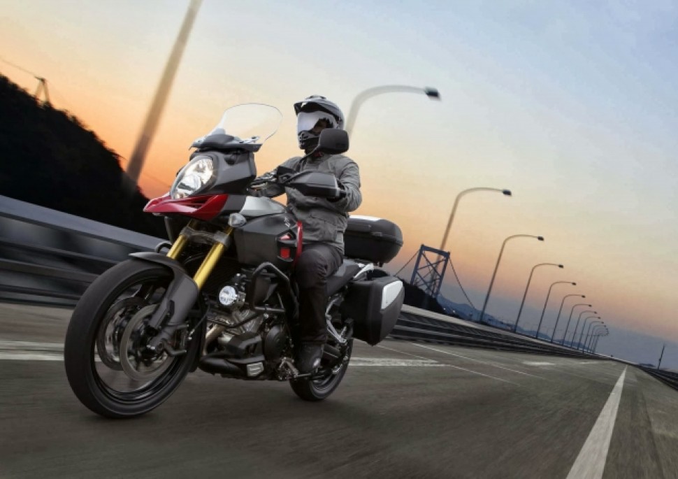SUZUKI V-STROM 1000 SUZUKI V-STROM 1000