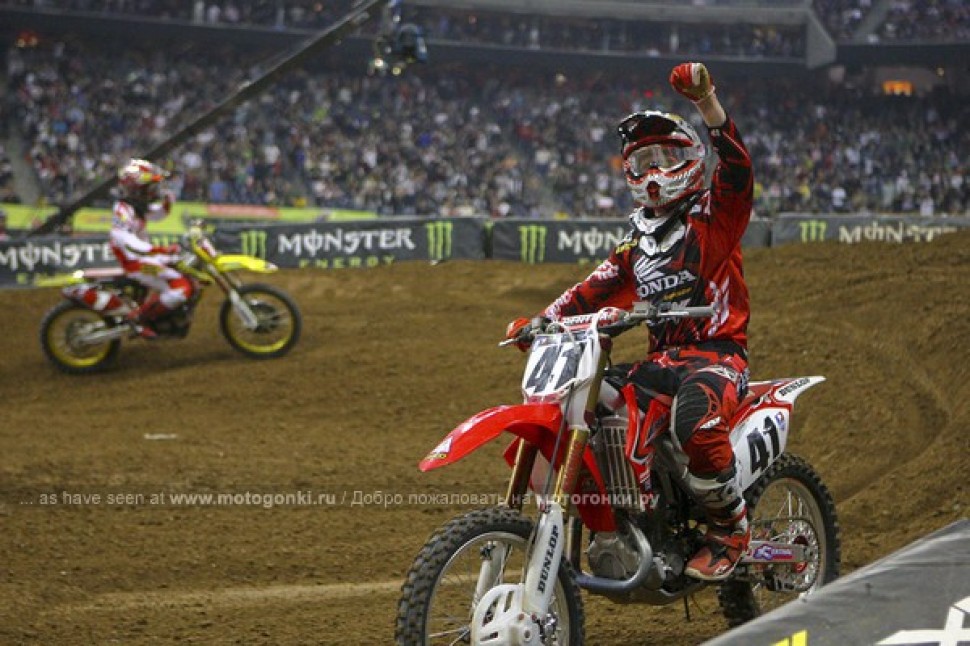 MONSTER ENERGY SUPERCROSS MONSTER ENERGY SUPERCROSS