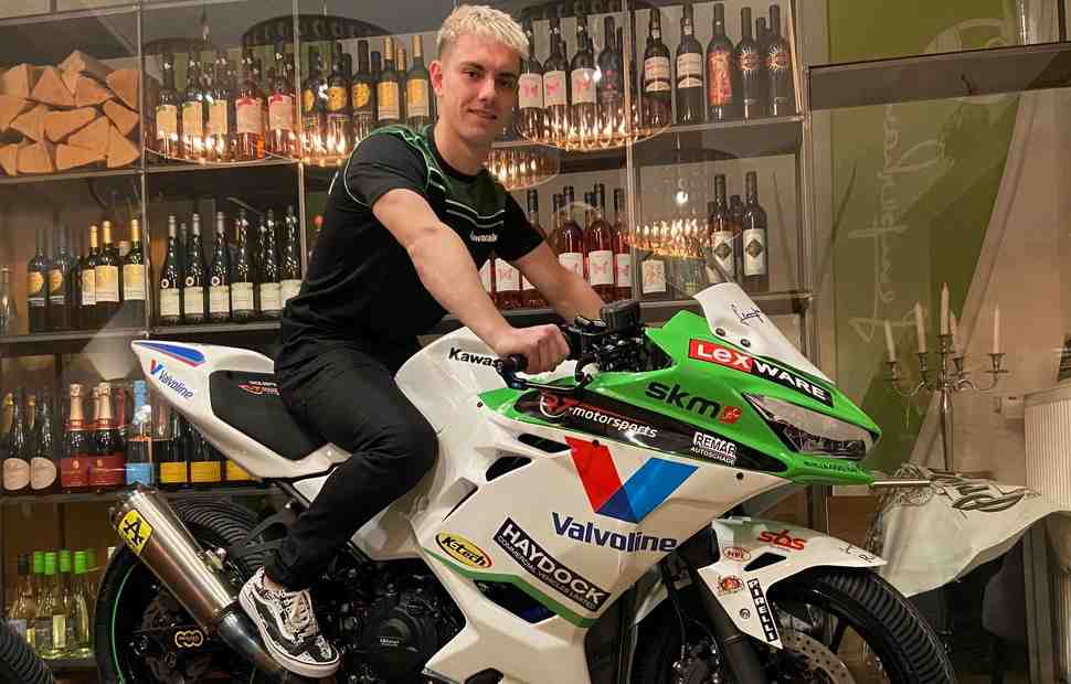 Тома Бут-Амос стал партнером Никиты Калинина в WorldSSP300