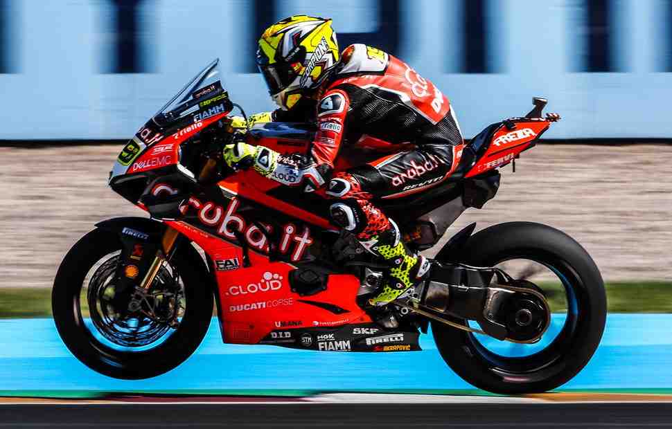 WSBK: Ducati оккупировали ТОП-4 по итогам тренировочного дня в Аргентине